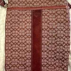 COACH Small Crossbody Bag with front pocket. Vintage. Burgundy/maroon.